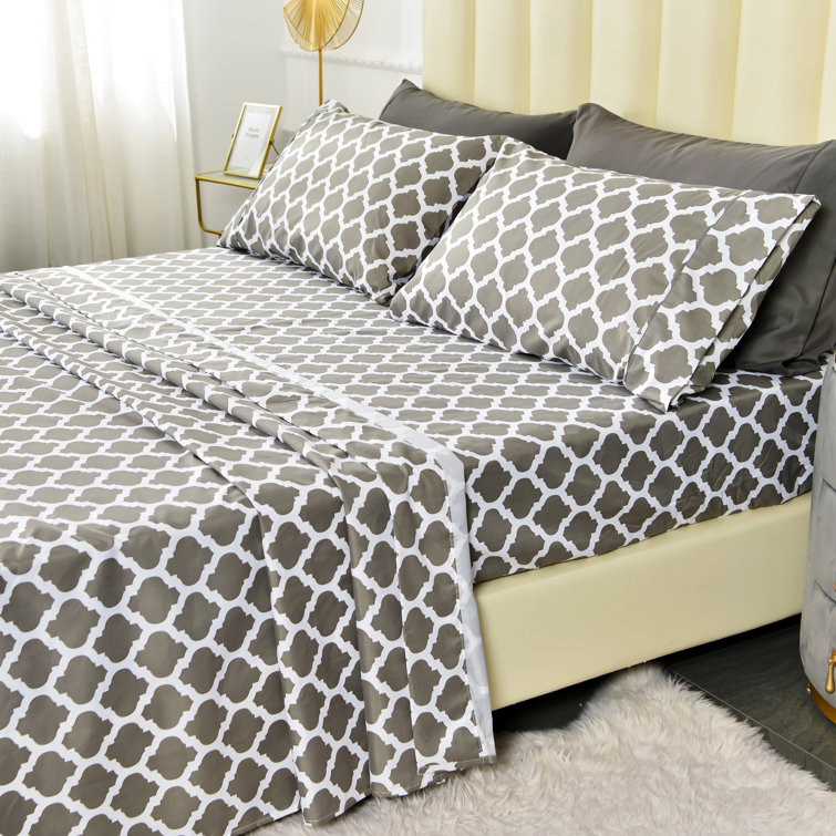 Winston Porter Myndi Premium Quatrefoil Geometric Sheet Set & Reviews